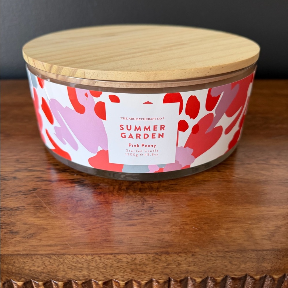 The Aromatherapy Co Pink Peony Large 6 wick candle